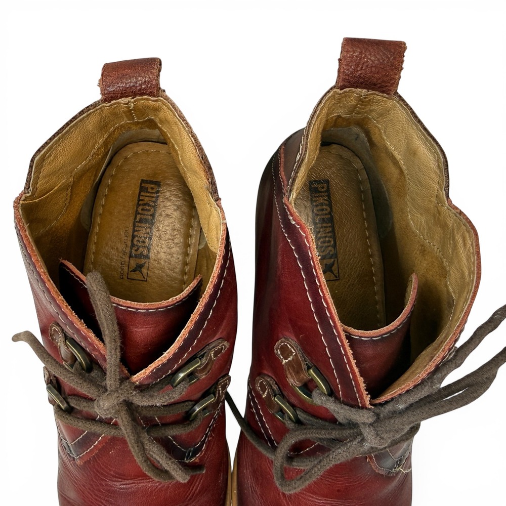 Shoes - Picture 5 of 8